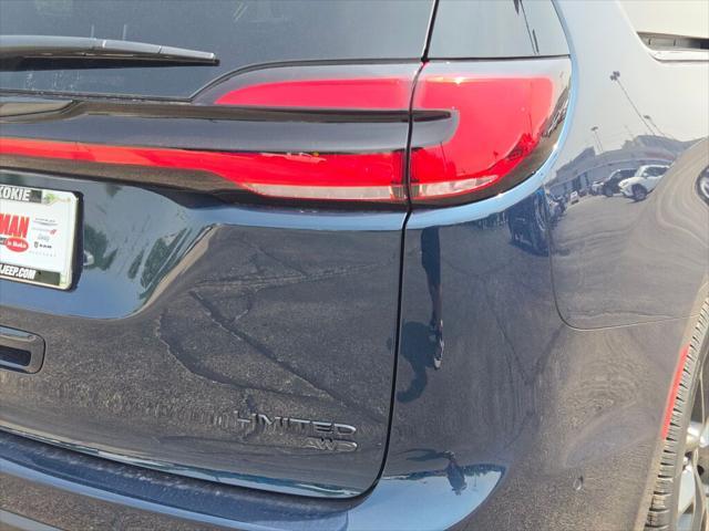 new 2025 Chrysler Pacifica car, priced at $59,660