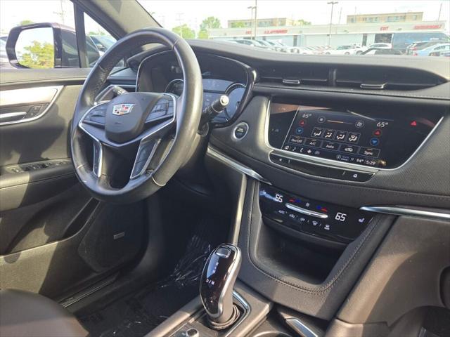 used 2022 Cadillac XT5 car, priced at $29,000