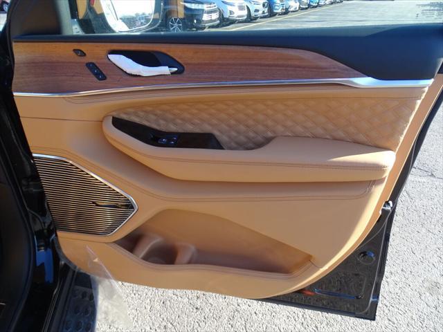 new 2025 Jeep Grand Cherokee L car, priced at $70,695