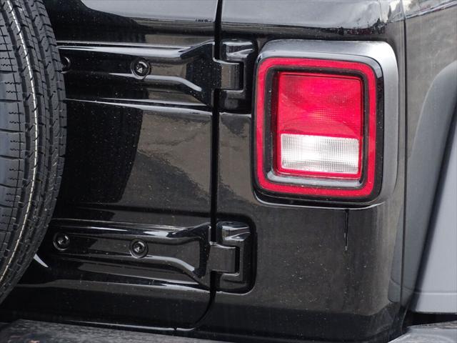 new 2025 Jeep Wrangler car, priced at $31,350