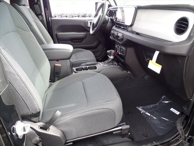 new 2025 Jeep Wrangler car, priced at $31,350