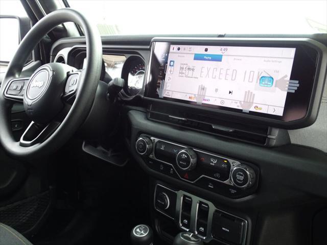 new 2025 Jeep Wrangler car, priced at $31,350
