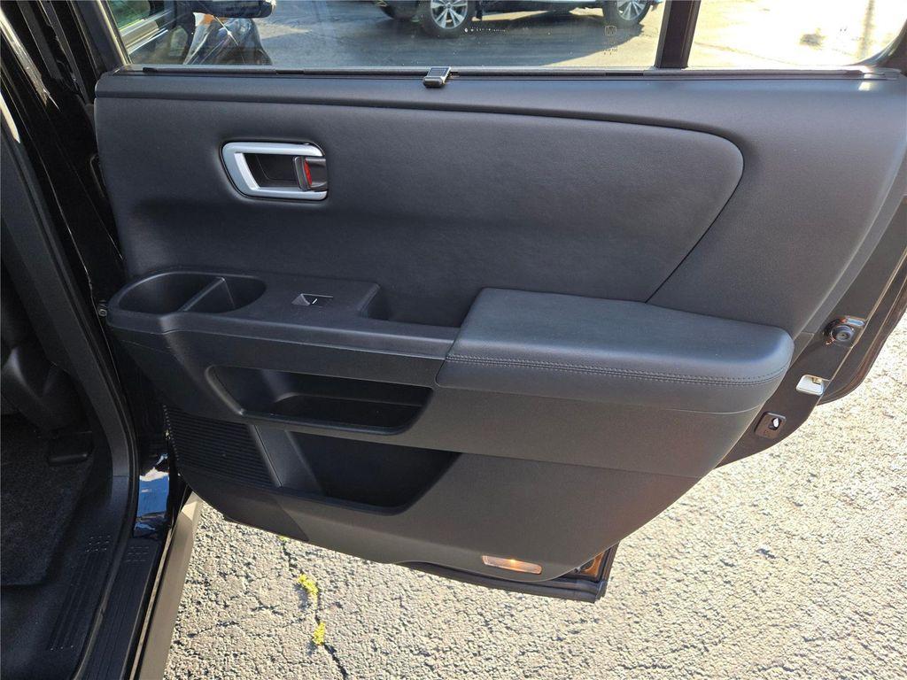 used 2011 Honda Pilot car, priced at $10,900