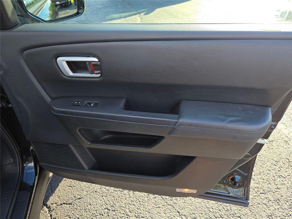 used 2011 Honda Pilot car, priced at $10,900