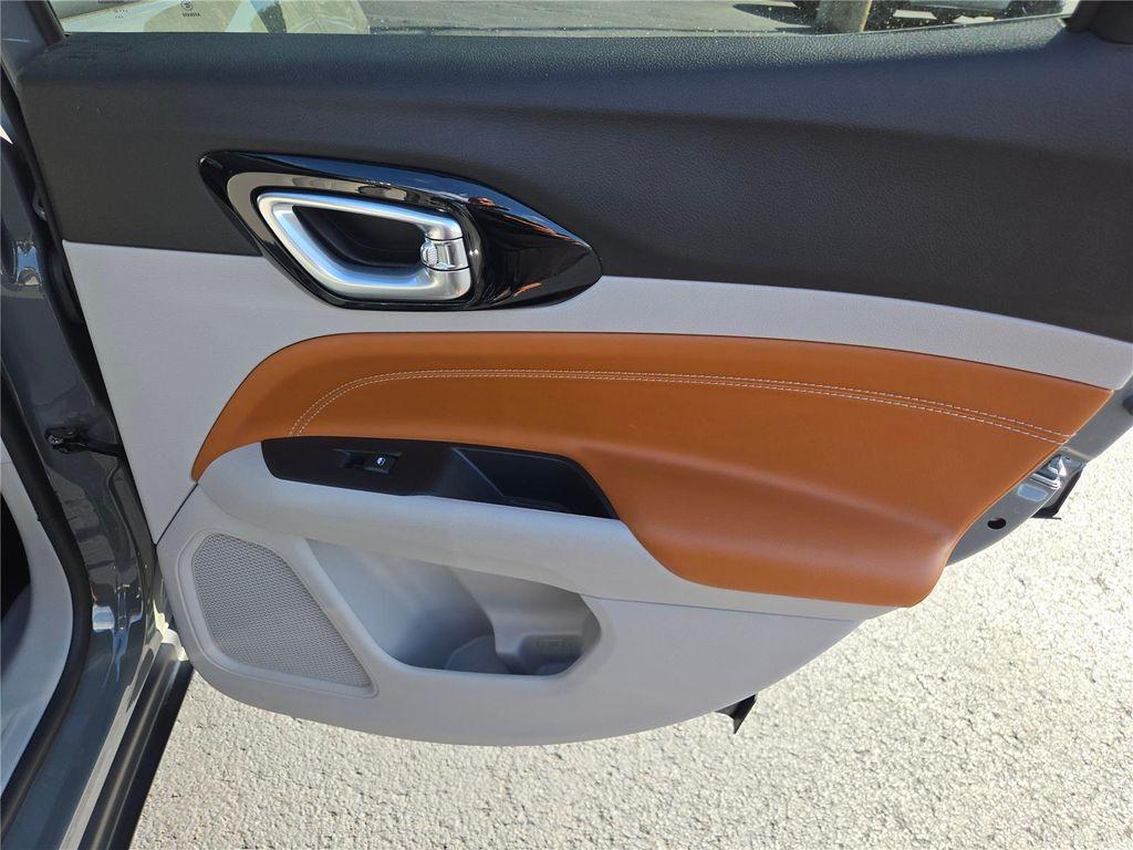 used 2022 Jeep Compass car, priced at $25,180