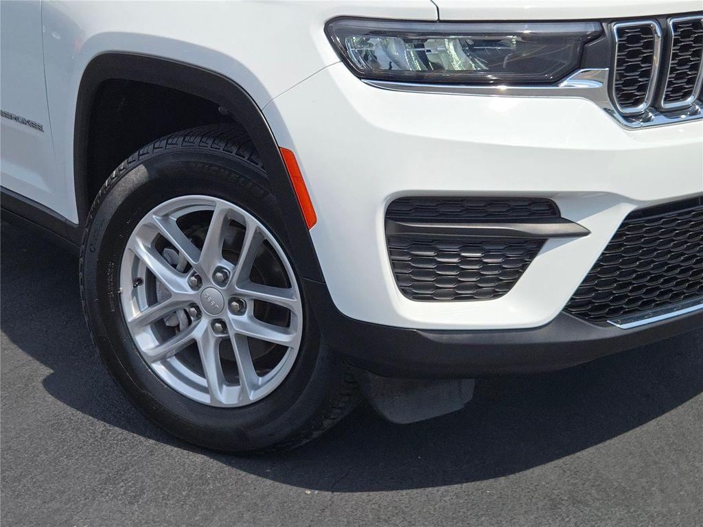 used 2024 Jeep Grand Cherokee car, priced at $37,390