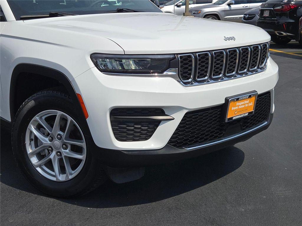 used 2024 Jeep Grand Cherokee car, priced at $37,390