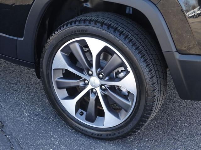 used 2022 Jeep Cherokee car, priced at $25,500