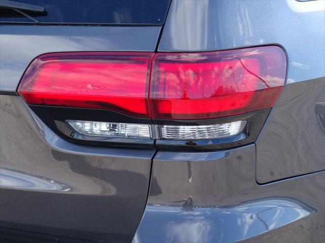 used 2015 Jeep Grand Cherokee car, priced at $17,895