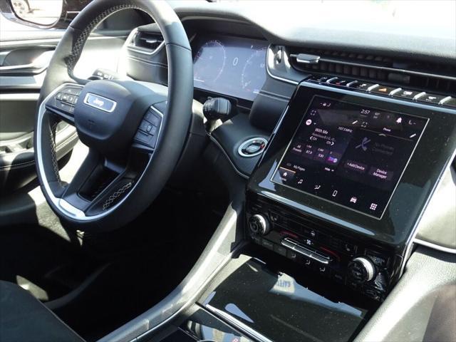 used 2024 Jeep Grand Cherokee car, priced at $39,000