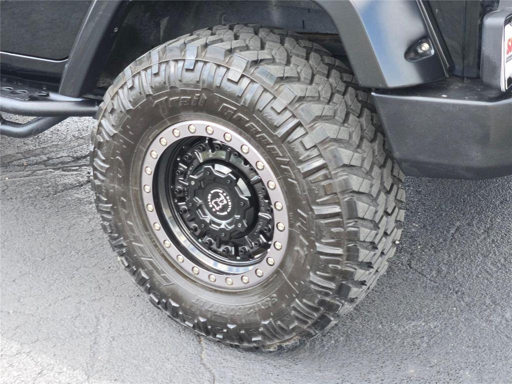 used 2012 Jeep Wrangler Unlimited car, priced at $15,900