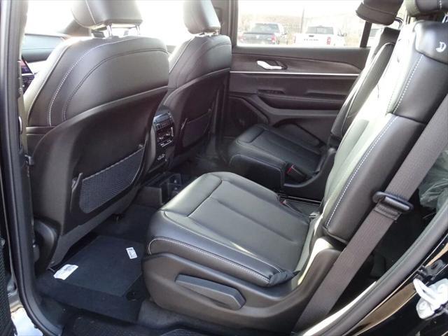 new 2025 Jeep Grand Cherokee L car, priced at $49,805