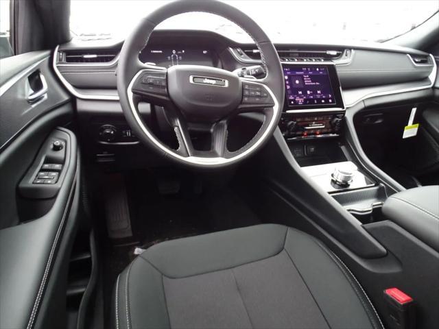new 2025 Jeep Grand Cherokee L car, priced at $40,970