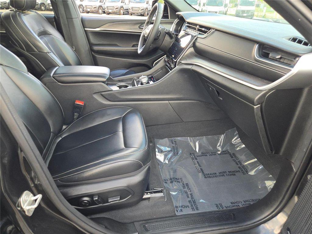 used 2024 Jeep Grand Cherokee 4xe car, priced at $28,960