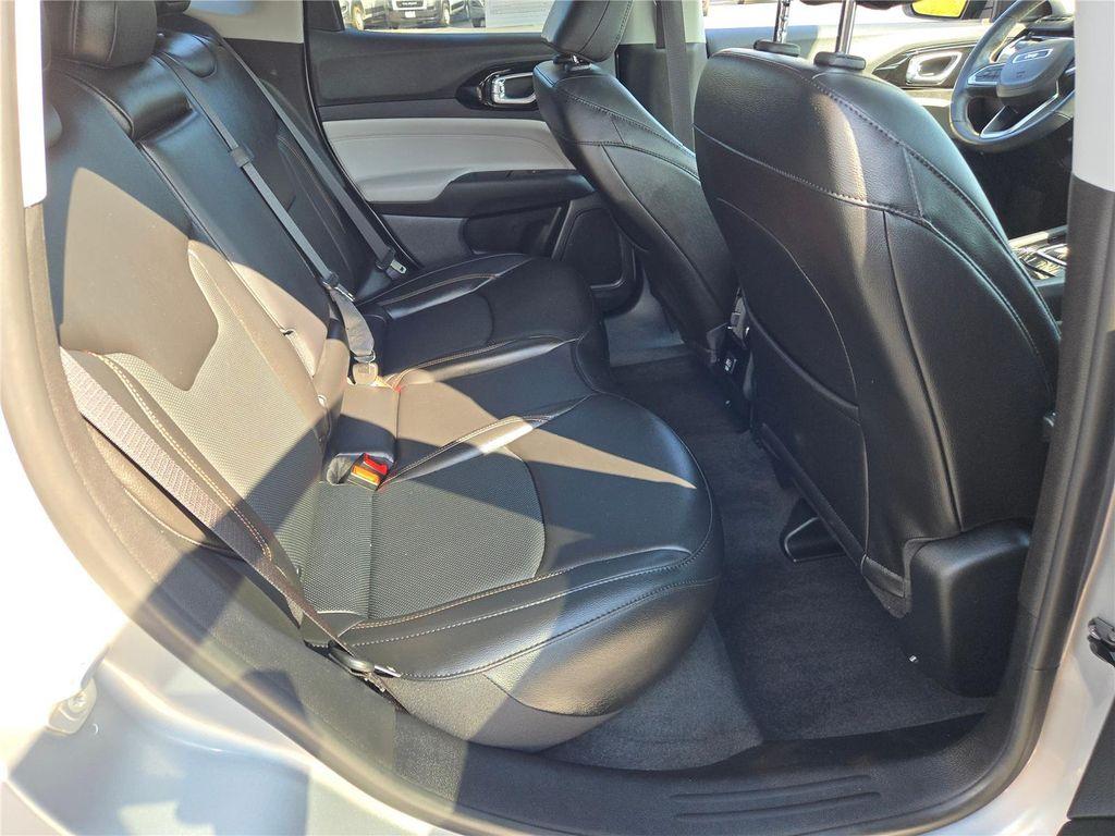 used 2022 Jeep Compass car, priced at $25,000