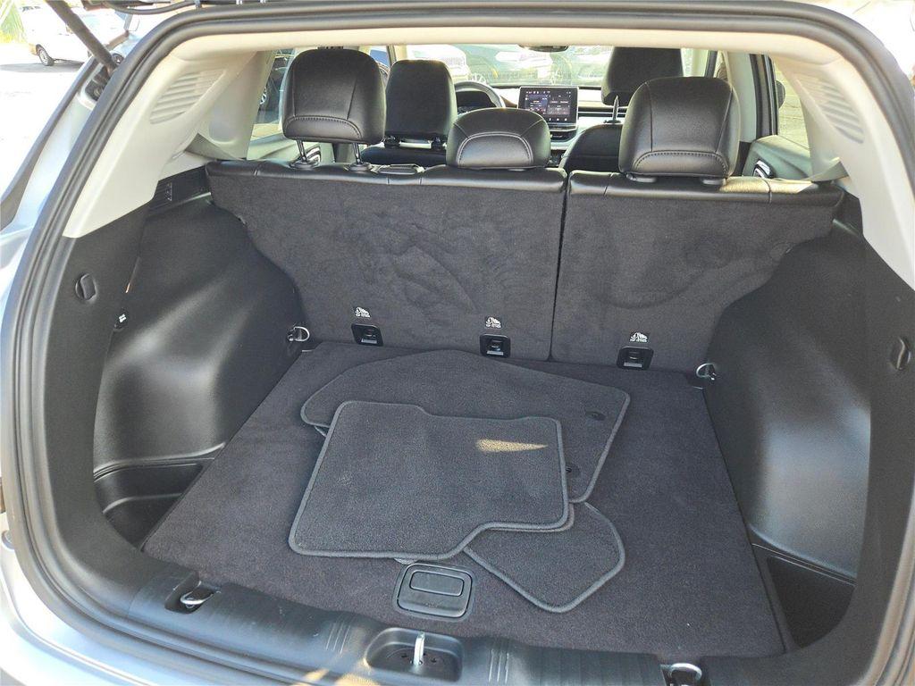 used 2022 Jeep Compass car, priced at $25,000