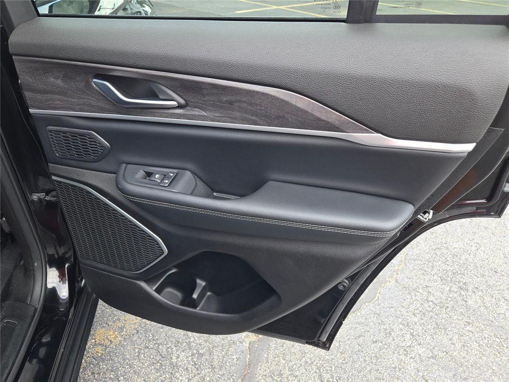 used 2024 Jeep Grand Cherokee 4xe car, priced at $25,000