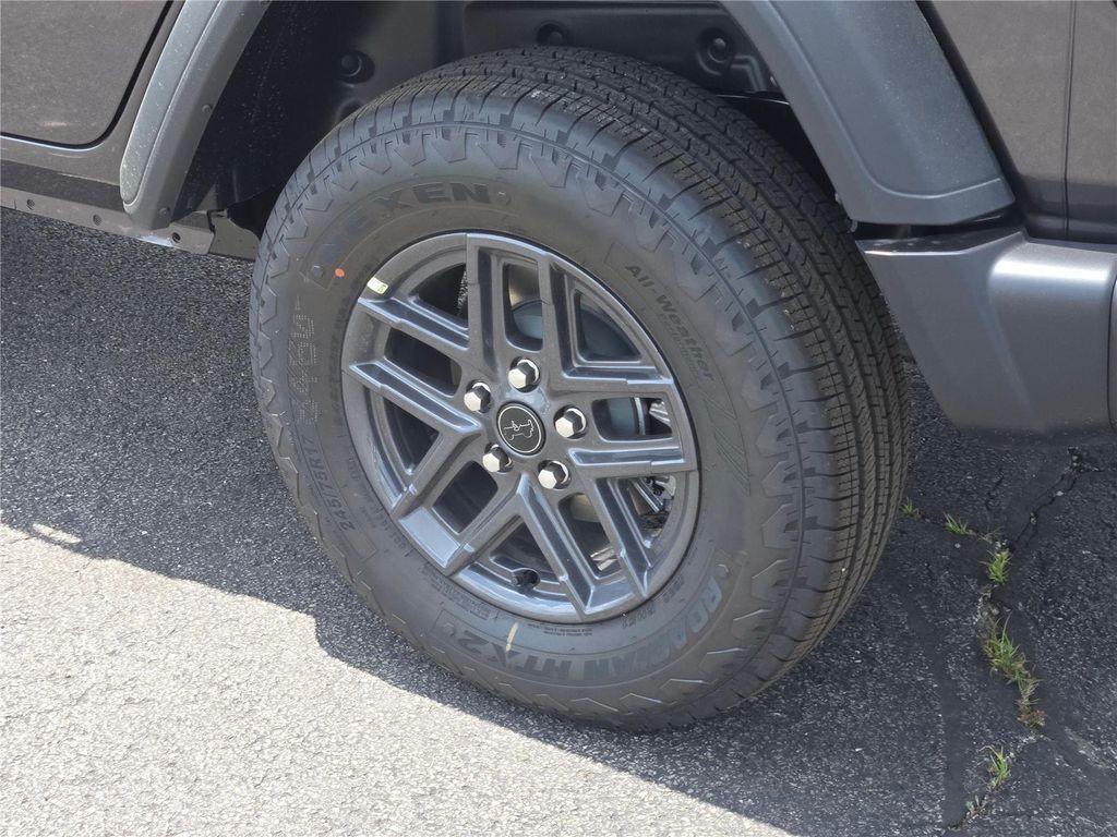 new 2025 Jeep Wrangler car, priced at $41,440