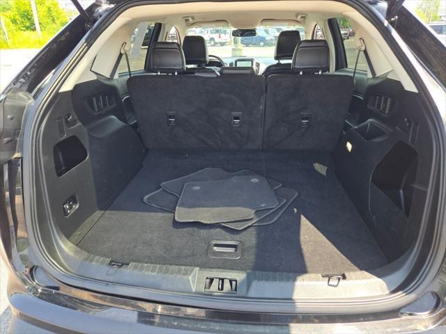 used 2024 Ford Edge car, priced at $25,900
