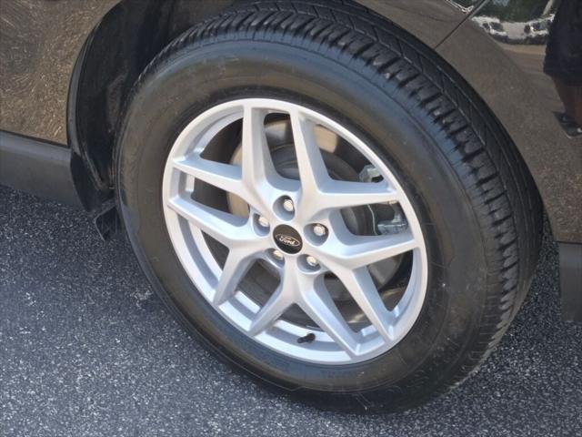 used 2024 Ford Edge car, priced at $25,900