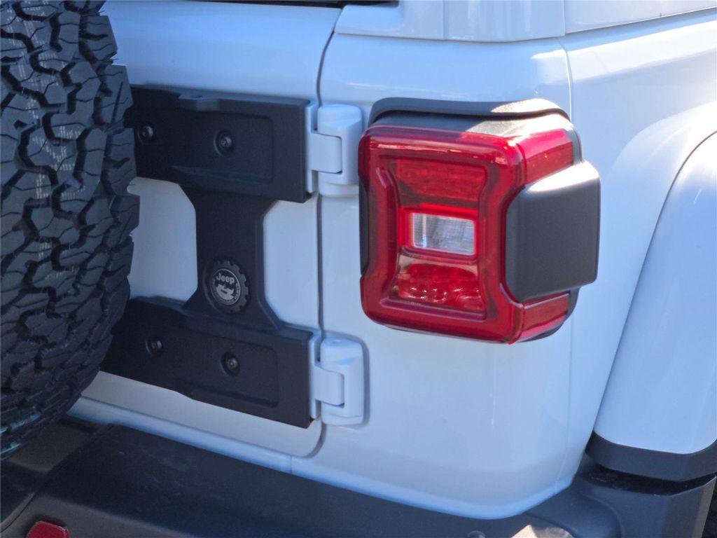 new 2025 Jeep Wrangler car, priced at $57,765