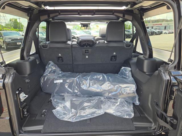 new 2025 Jeep Wrangler car, priced at $52,120