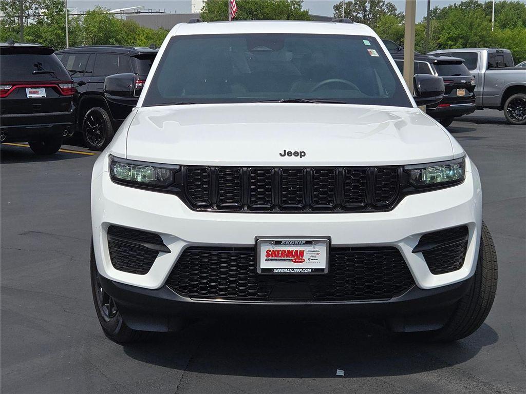 used 2024 Jeep Grand Cherokee car, priced at $36,730