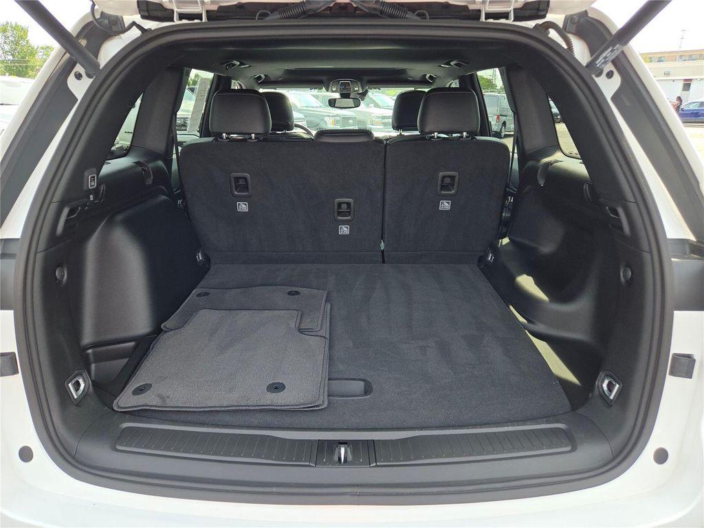 used 2024 Jeep Grand Cherokee car, priced at $36,730