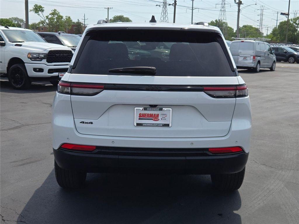 used 2024 Jeep Grand Cherokee car, priced at $36,730