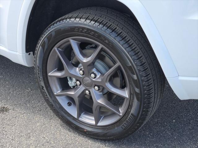 used 2021 Jeep Grand Cherokee car, priced at $36,000
