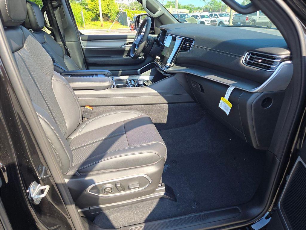 new 2025 Jeep Wagoneer car, priced at $65,557
