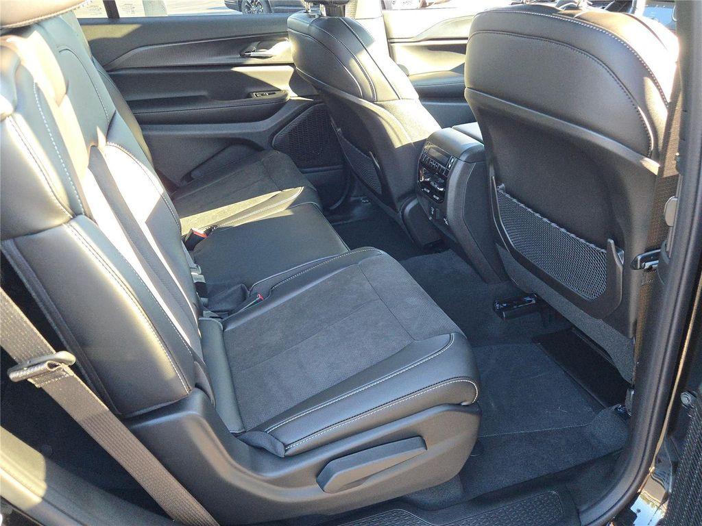 new 2025 Jeep Grand Cherokee L car, priced at $42,995