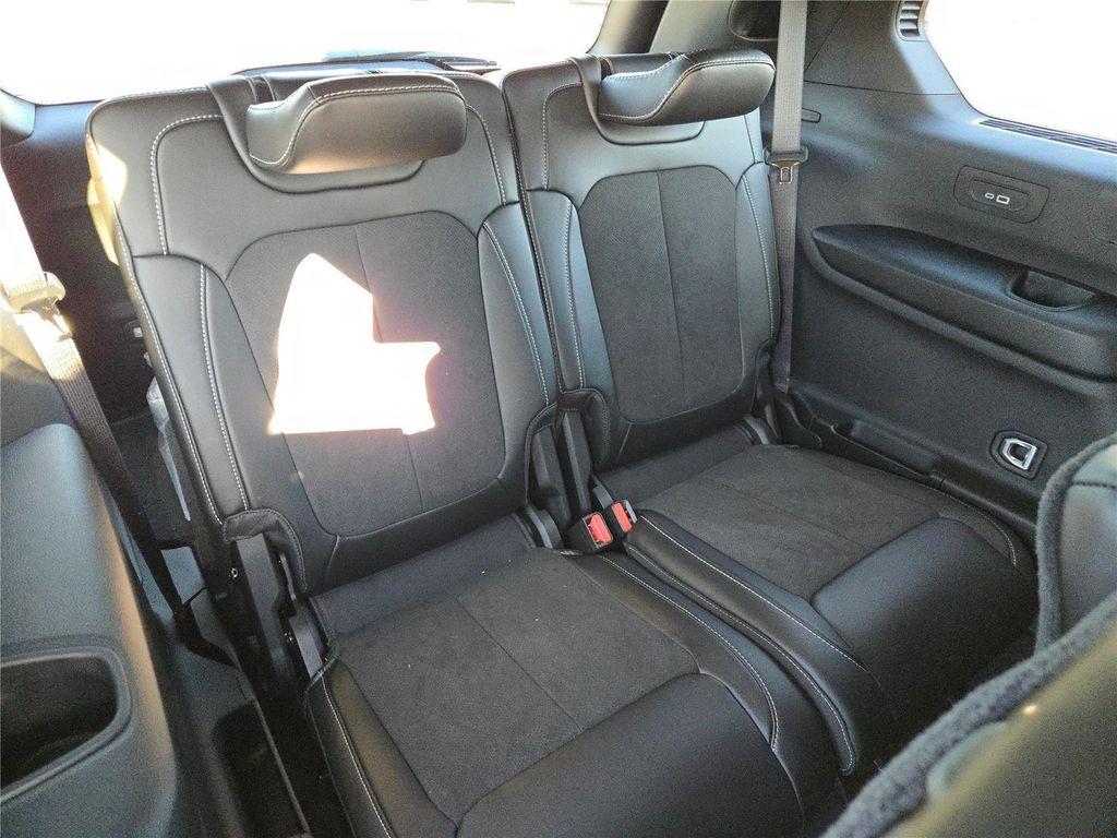 new 2025 Jeep Grand Cherokee L car, priced at $42,995