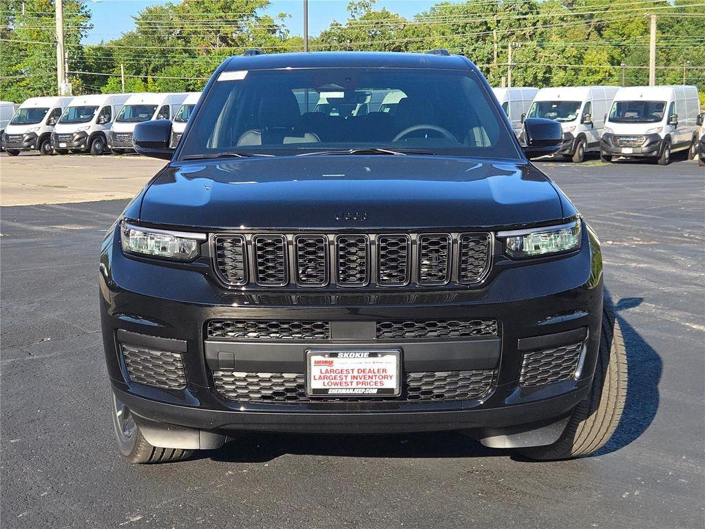 new 2025 Jeep Grand Cherokee L car, priced at $42,995