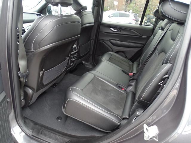 used 2024 Jeep Grand Cherokee car, priced at $37,000