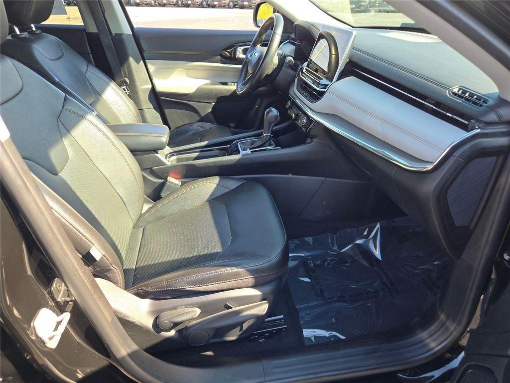 used 2022 Jeep Compass car, priced at $24,000