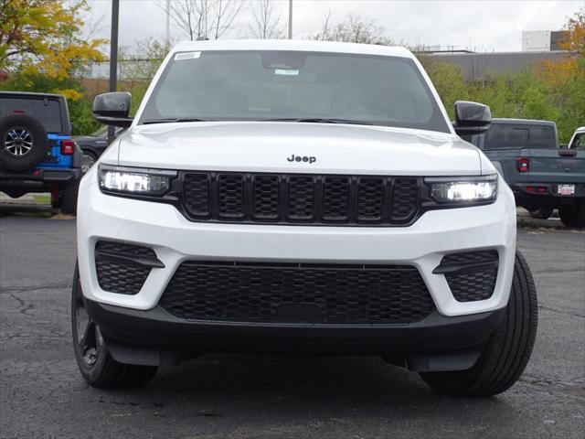 new 2024 Jeep Grand Cherokee car, priced at $38,580