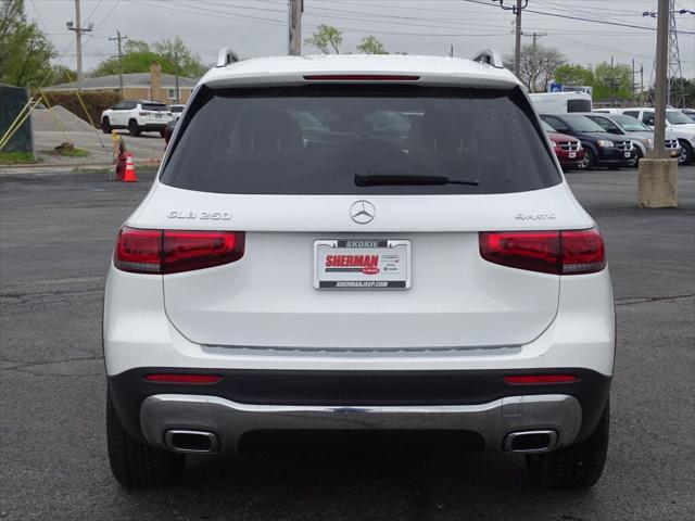 used 2022 Mercedes-Benz GLB 250 car, priced at $25,000