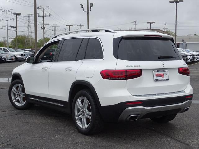 used 2022 Mercedes-Benz GLB 250 car, priced at $25,000