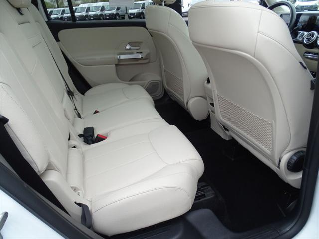 used 2022 Mercedes-Benz GLB 250 car, priced at $25,000