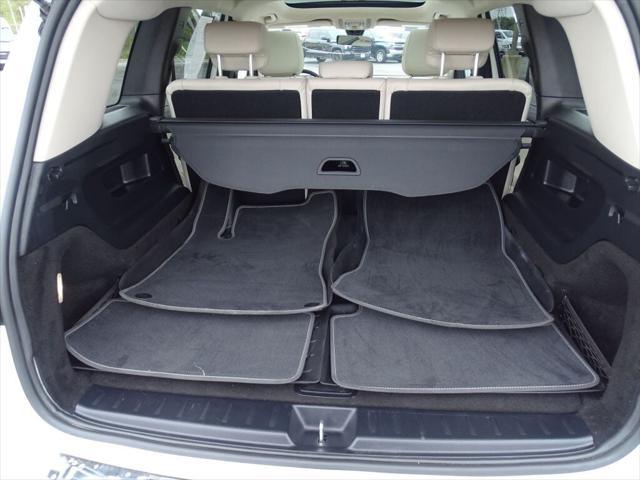 used 2022 Mercedes-Benz GLB 250 car, priced at $25,000