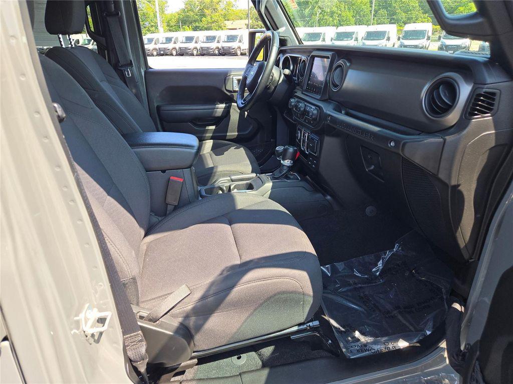 used 2022 Jeep Wrangler Unlimited car, priced at $39,500