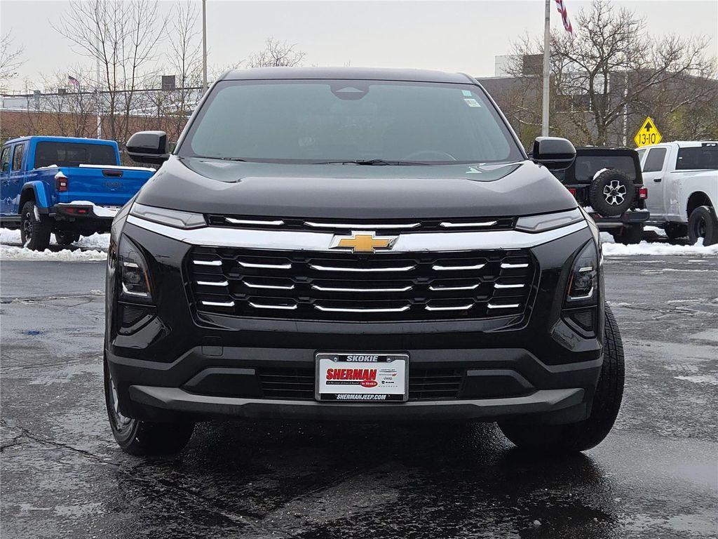 used 2025 Chevrolet Equinox car, priced at $22,900