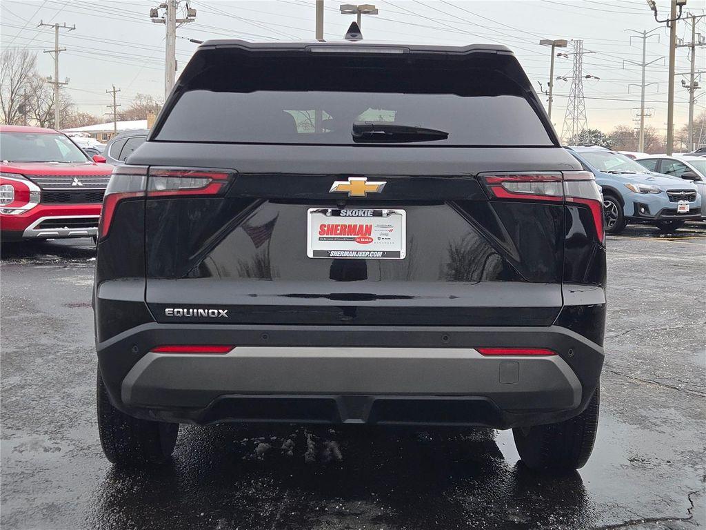 used 2025 Chevrolet Equinox car, priced at $22,900