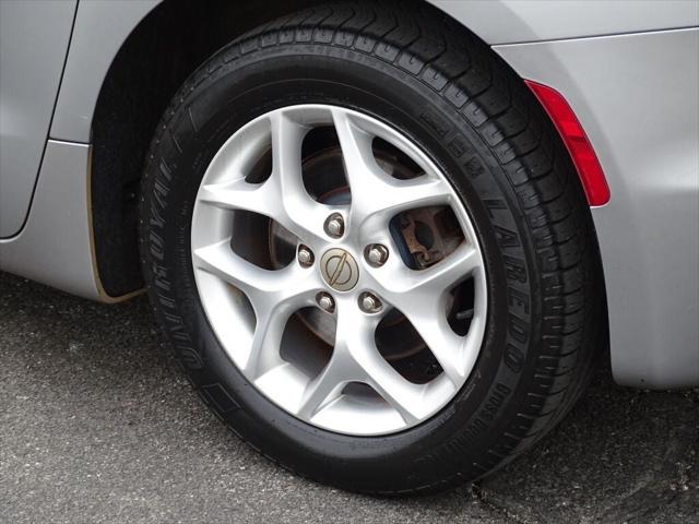 used 2020 Chrysler Pacifica car, priced at $22,933