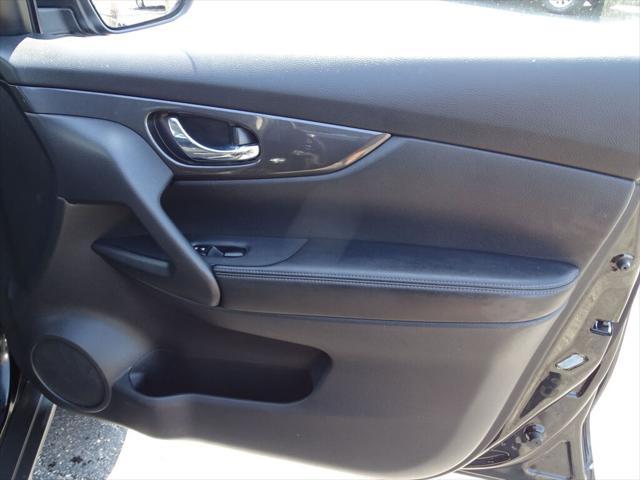 used 2020 Nissan Rogue car, priced at $15,116
