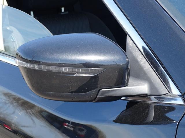 used 2020 Nissan Rogue car, priced at $15,116