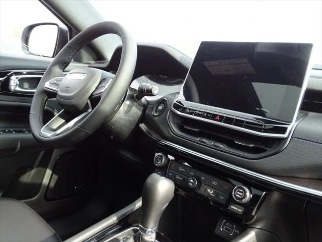 new 2025 Jeep Compass car, priced at $30,305
