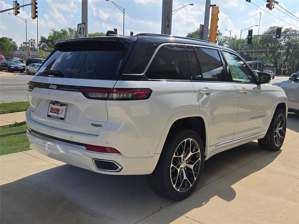 new 2025 Jeep Grand Cherokee car, priced at $54,285