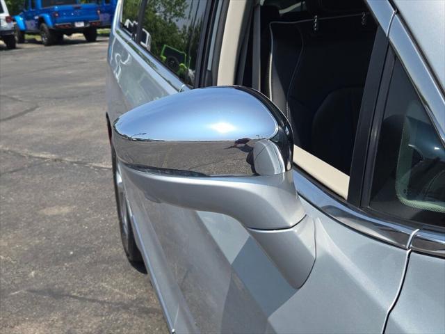 used 2022 Chrysler Pacifica car, priced at $35,000